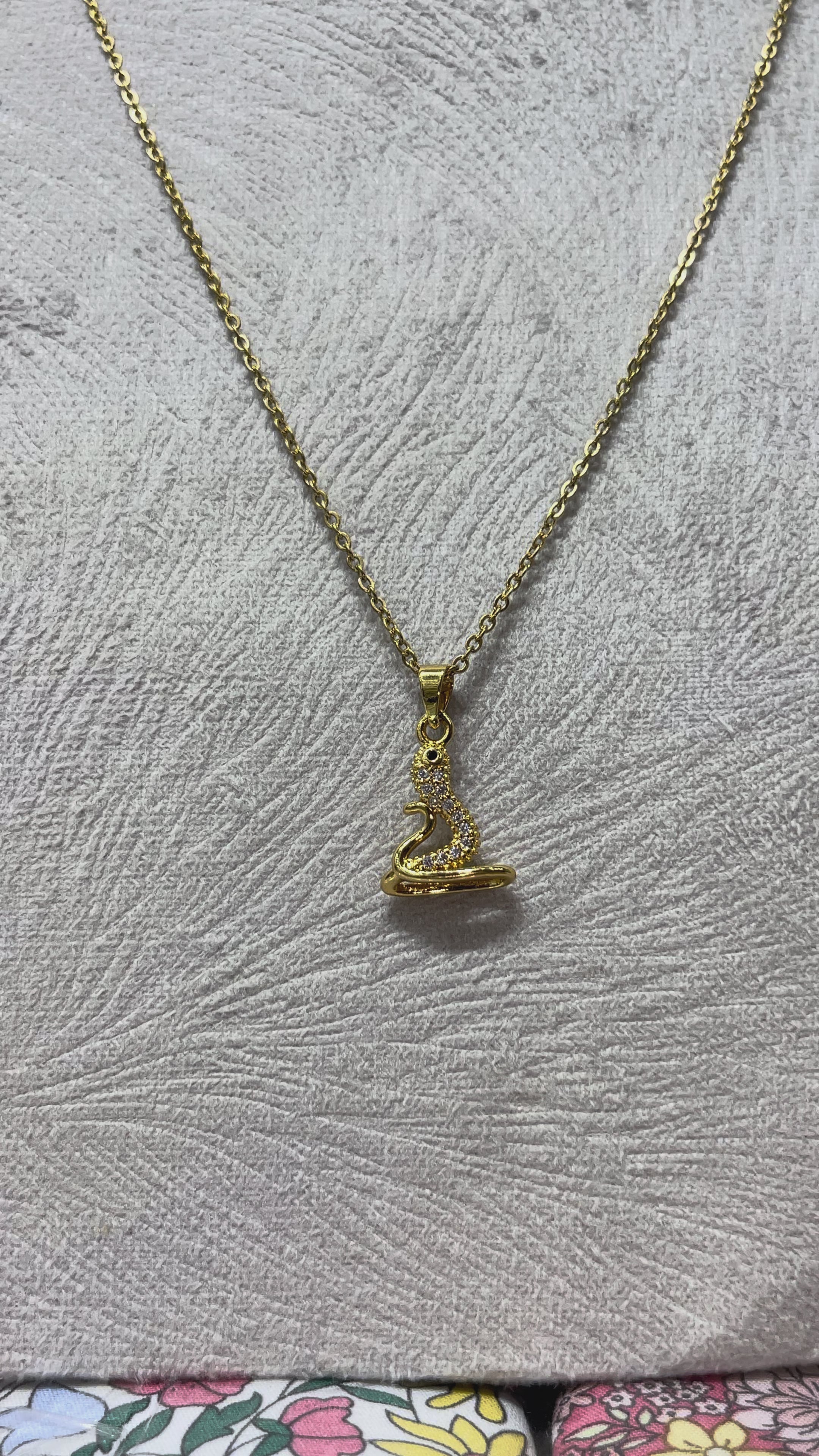 Collier Cobra Gold - stainless steel